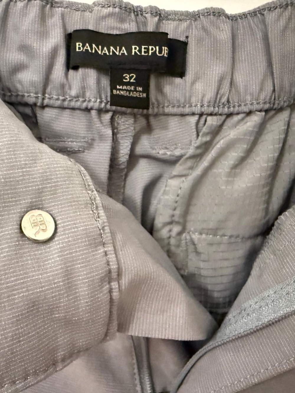 Banana Republic Men's Light Gray Performance Shorts